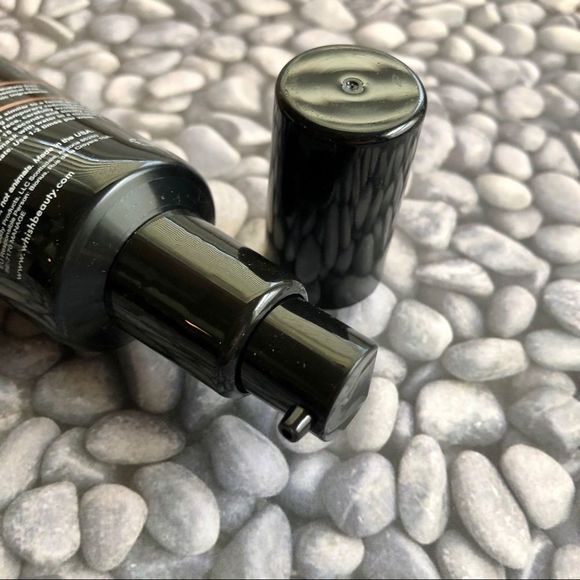 Whish Renewing Deep Clean Mud Mask - Picture 3 of 4